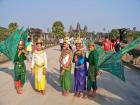 Pi�kne powitanie w Angkor Wat